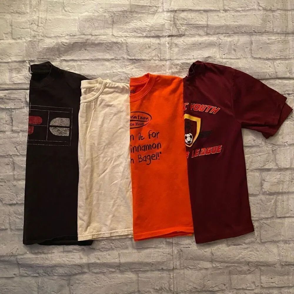 Gildan,Augusta,Port & Co, faded glory youth kids S/M 4 t-shirt bundle